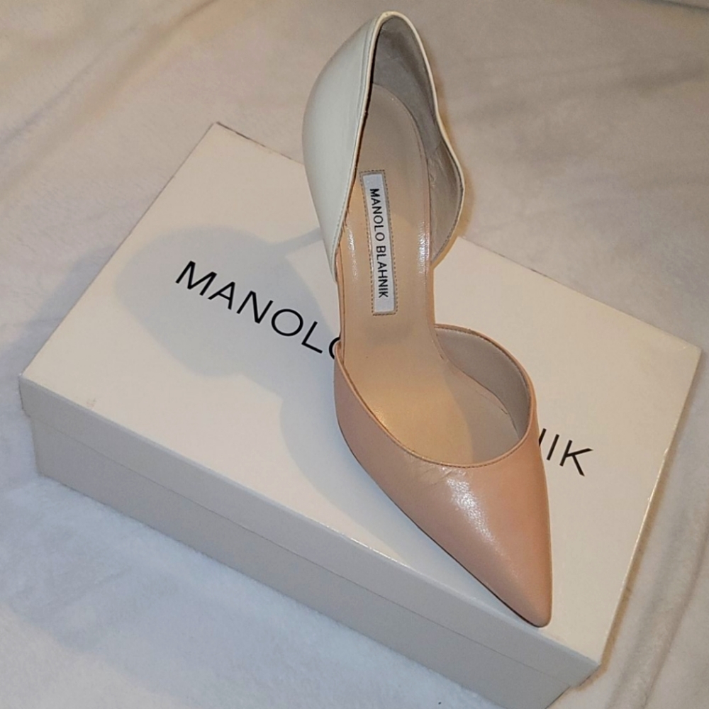 Classic gorgeous timeless Manolo Blahnik